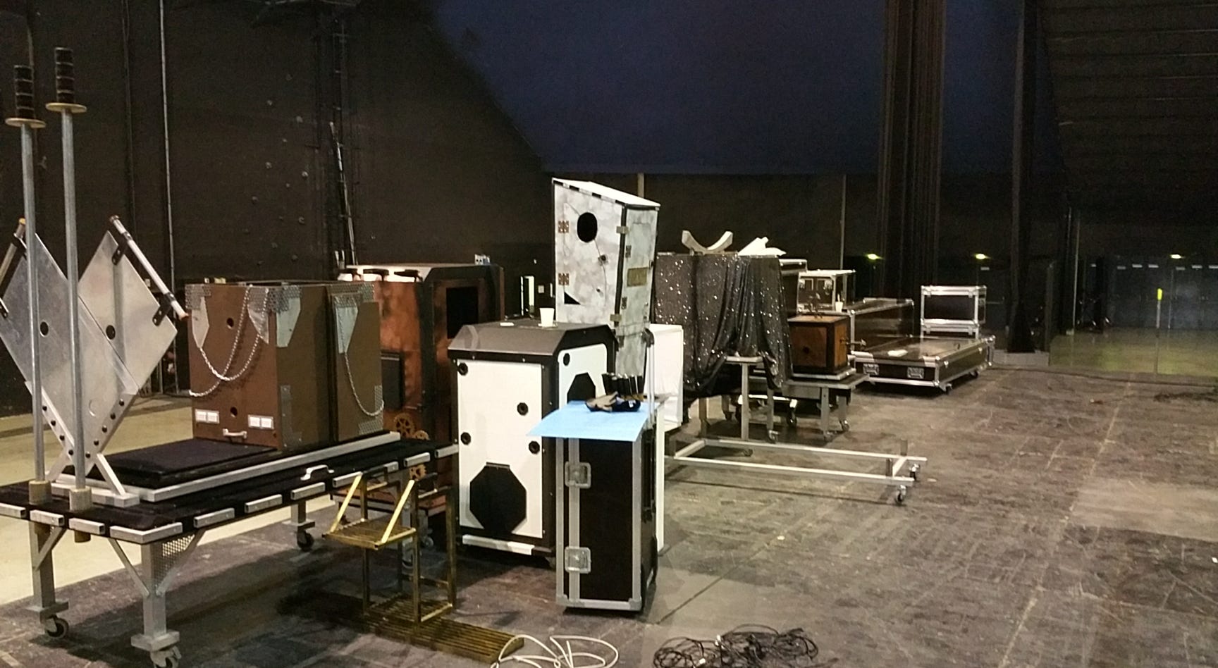 grand back stage du dome de marseille erik parker